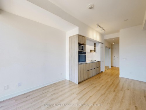 1006-319 Jarvis Street, Toronto, ON - Indoor Photo Showing Other Room