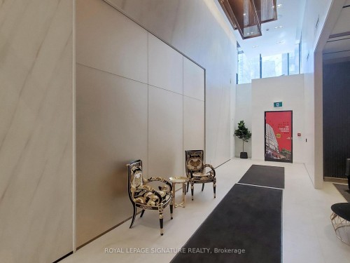 1006-319 Jarvis Street, Toronto, ON - Indoor Photo Showing Other Room