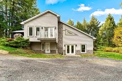 217 Rue Brodeur  Magog, QC J1X 0M9