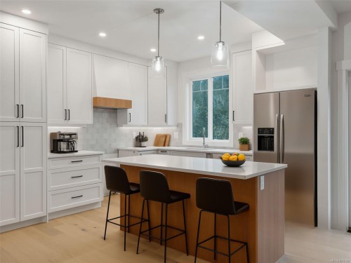 1037 Rozzano Pl, Ladysmith, BC 