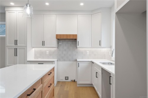 1037 Rozzano Pl, Ladysmith, BC 