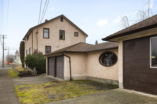 3084 11Th Ave, Port Alberni, BC 