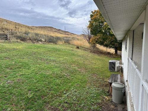 7910 Lakeview Drive, Coldstream, BC - Outdoor