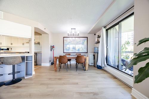 Dining room - 102-500 Rue St-Francois, Brossard, QC - Indoor