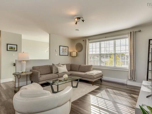 39 Ridge Avenue, Stewiacke, NS 