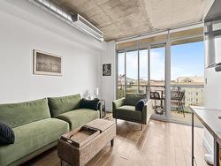 515 1065 Barrington Street  Halifax, NS B3H 2P8