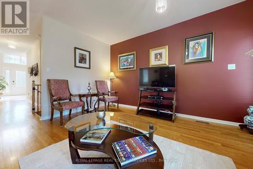 135 Mainprize Crescent, East Gwillimbury, ON - Indoor