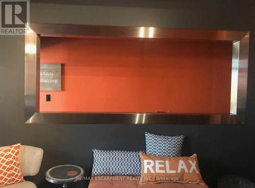 2099 Bates Common, Burlington, ON 