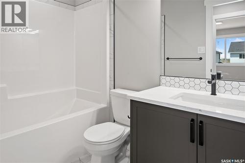 1749 West Market Street, Regina, SK - Indoor Photo Showing Bathroom