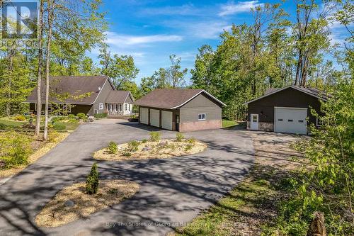 691 MOUNT ST. LOUIS ROAD  Oro-Medonte, ON L0L 1V0