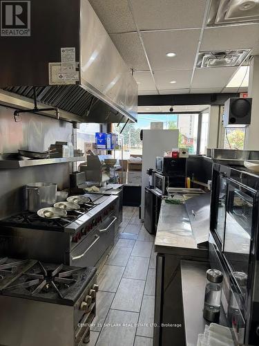 2 - 92 Simcoe Street N, Oshawa, ON 