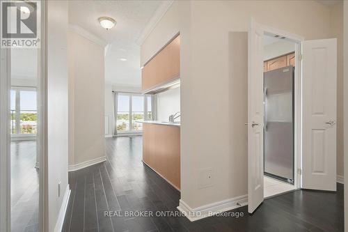 804 - 40 Old Mill Road, Oakville, ON - Indoor Photo Showing Other Room