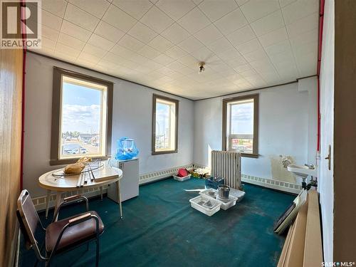 101 B Avenue E, Wynyard, SK 