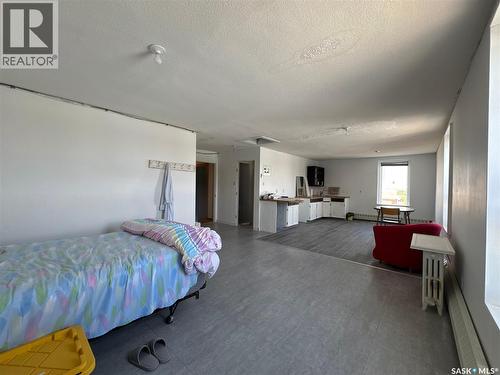 101 B Avenue E, Wynyard, SK 