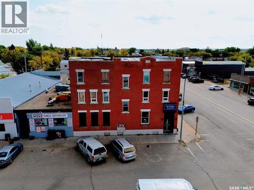 101 B Avenue E, Wynyard, SK 