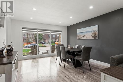 20 Lochern Road, London South (South T), ON - Indoor Photo Showing Dining Room