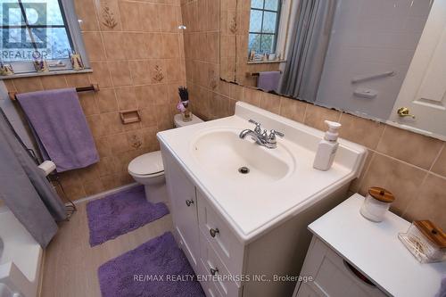 992 Baldwin Road, Mississauga, ON - Indoor Photo Showing Bathroom