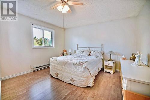 781 Grandview, Sudbury, ON - Indoor Photo Showing Bedroom