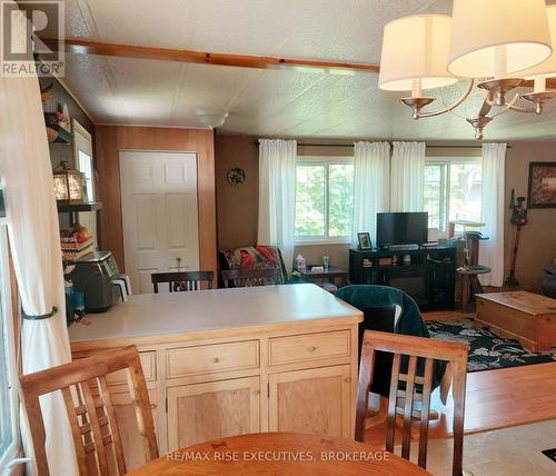 475 Henrietta Street, Gananoque, ON - Indoor Photo Showing Dining Room