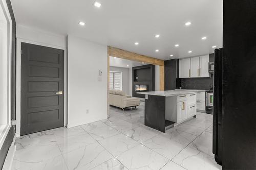 Coin-repas - 1961 Rue De Coblence, Laval (Vimont), QC - Indoor Photo Showing Kitchen