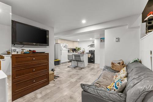 Intergénération - 1961 Rue De Coblence, Laval (Vimont), QC - Indoor