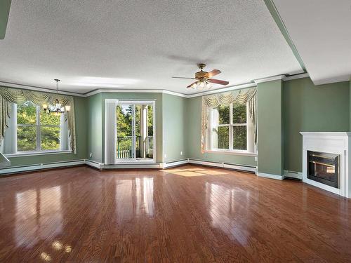 207 114 Regency Park Drive, Halifax, NS 