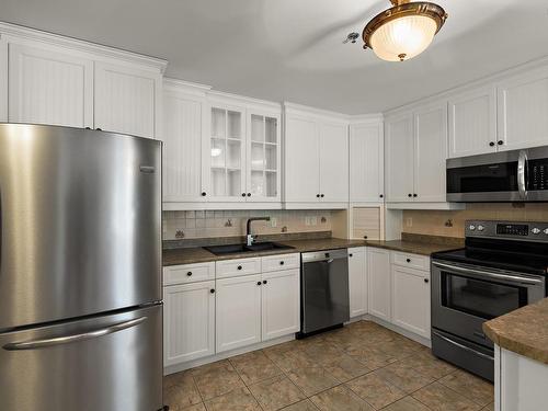 207 114 Regency Park Drive, Halifax, NS 