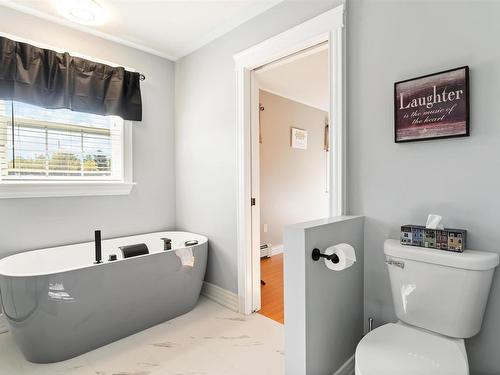 40 Terra Nova Drive, Greenwood, NS 