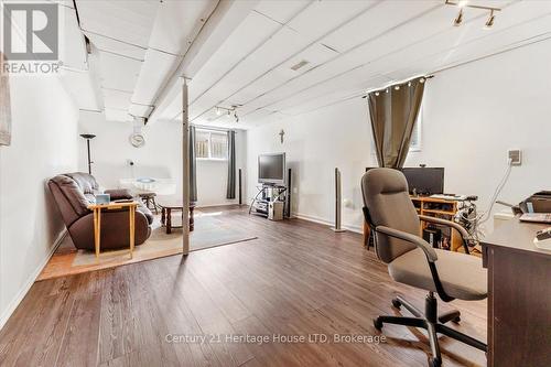 125 Gretel Place, Welland (N. Welland), ON - Indoor Photo Showing Office