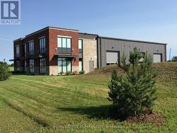 2924 CARP ROAD  Ottawa, ON K0A 1L0