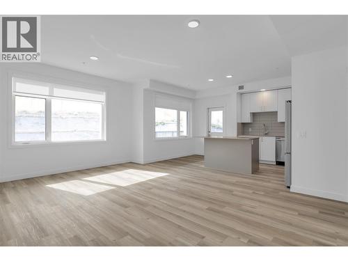 Living- Photos are of a similar home; some features may vary - 1057 Frost Road Unit# 118, Kelowna, BC - Indoor Photo Showing Kitchen