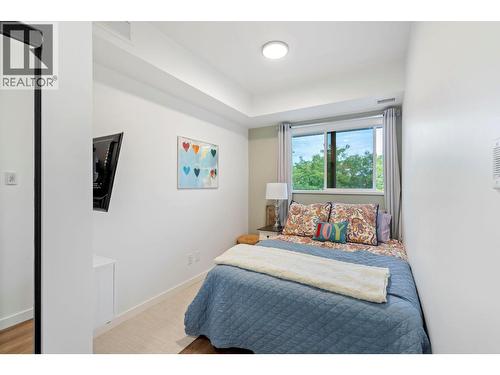 615 Rutland Road N Unit# 309, Kelowna, BC - Indoor Photo Showing Bedroom