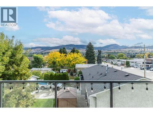 615 Rutland Road N Unit# 309, Kelowna, BC - Outdoor With View