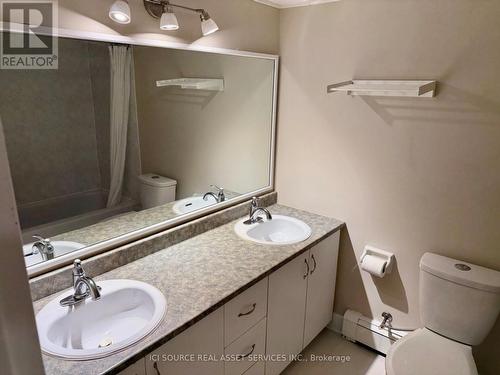 8 Blue Moon Private, Ottawa, ON - Indoor Photo Showing Bathroom