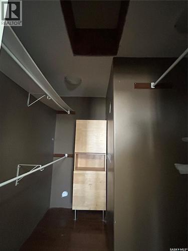 South Benson Acreage, Benson Rm No. 35, SK - Indoor