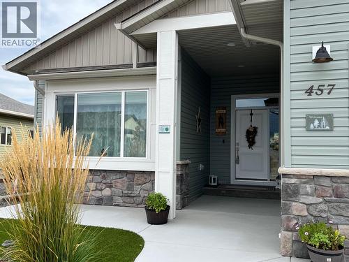 457 4 Th Street, Vernon, BC - Outdoor With Exterior
