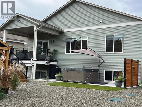 457 4 Th Street, Vernon, BC - Outdoor With Exterior