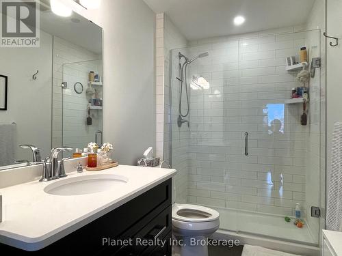 501 - 150 Wellington Street E, Guelph (Downtown), ON - Indoor Photo Showing Bathroom