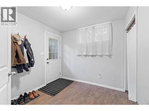 3091 28 Avenue Ne, Salmon Arm, BC - Indoor