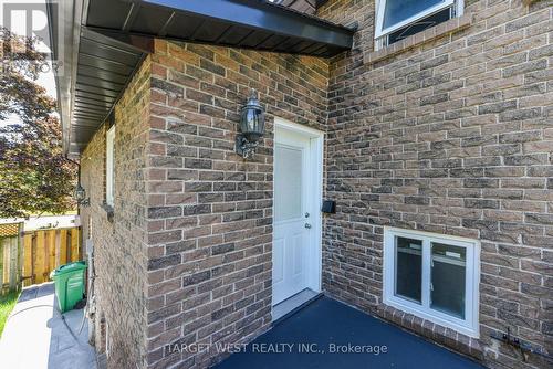 1263 Crestdale Road, Mississauga, ON - Outdoor