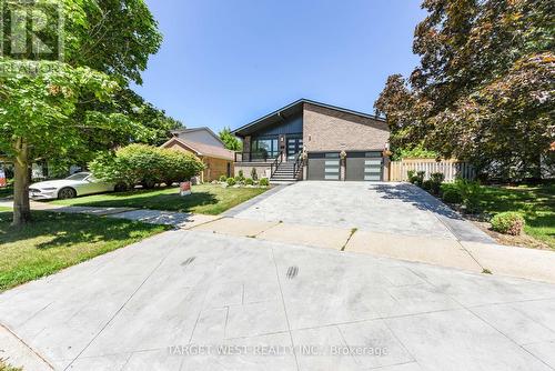 1263 Crestdale Road, Mississauga, ON - Outdoor