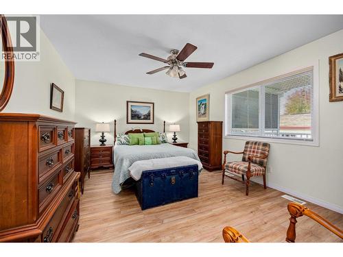 1160 Kneller Court, Kelowna, BC - Indoor Photo Showing Bedroom