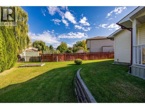 1160 Kneller Court, Kelowna, BC - Outdoor