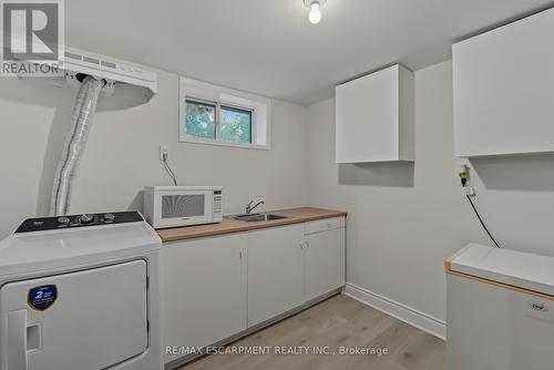 246 Green Road, Hamilton, ON - Indoor Photo Showing Laundry Room