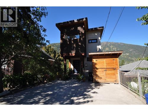 1211 Front Street, Nelson, BC - Outdoor