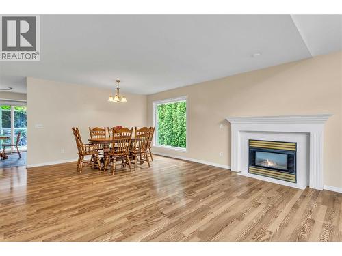 2241 Majoros Road, West Kelowna, BC - Indoor Photo Showing Living Room With Fireplace