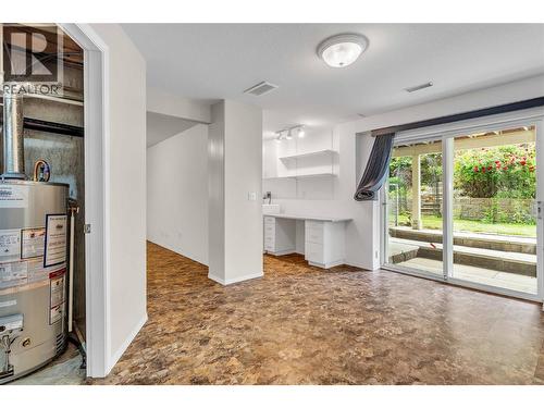 2241 Majoros Road, West Kelowna, BC - Indoor Photo Showing Other Room