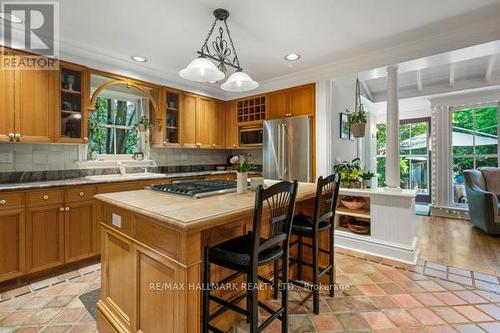 59 Centre Street W, Richmond Hill, ON - Indoor Photo Showing Kitchen