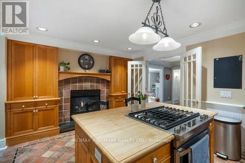 59 Centre Street W, Richmond Hill, ON - Indoor Photo Showing Other Room With Fireplace