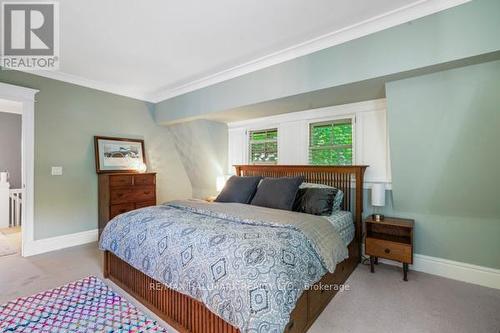 59 Centre Street W, Richmond Hill, ON - Indoor Photo Showing Bedroom